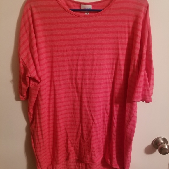 LuLaRoe Tops - LLR Irma